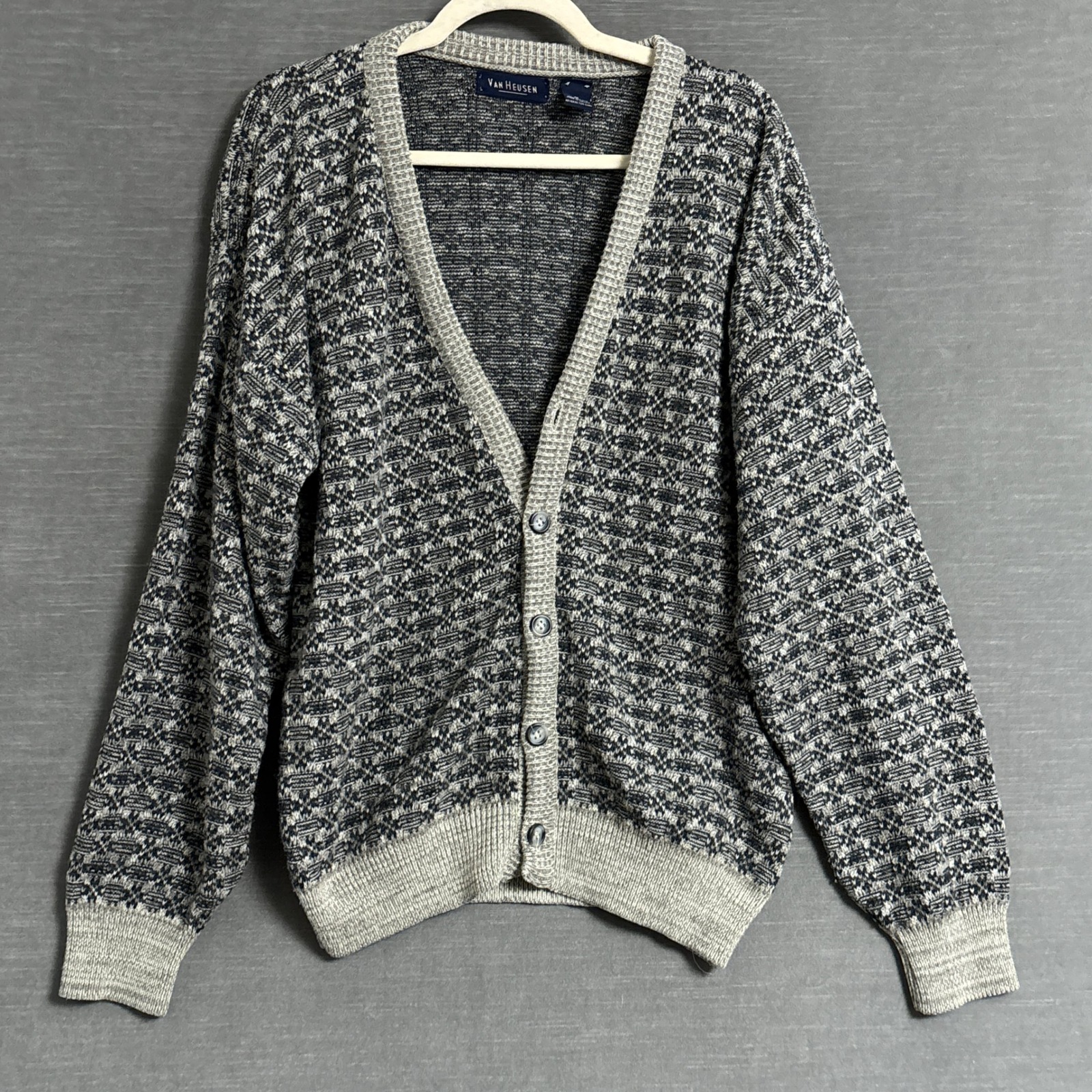 Vintage Van Heusen Cardigan M Gray Chunky 3d Grandpa 90s Y2k Grunge Sweater